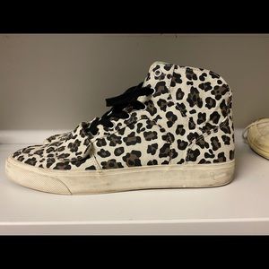 COPY - Creative Recreation cheetah print sneakers